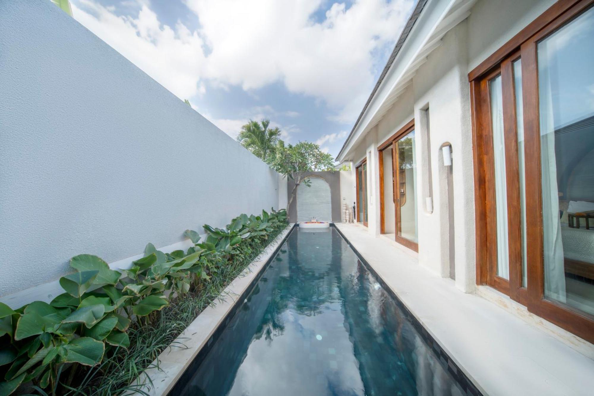 Astera Villa Seminyak By Ini Vie Hospitality מראה חיצוני תמונה